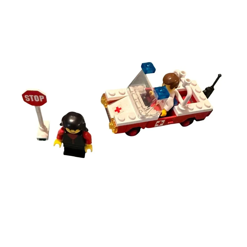Lego town paramedic